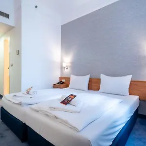 East 4*, Budapest Hungary
